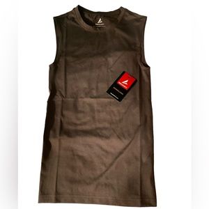 NWT BSNSPORTS Fitted